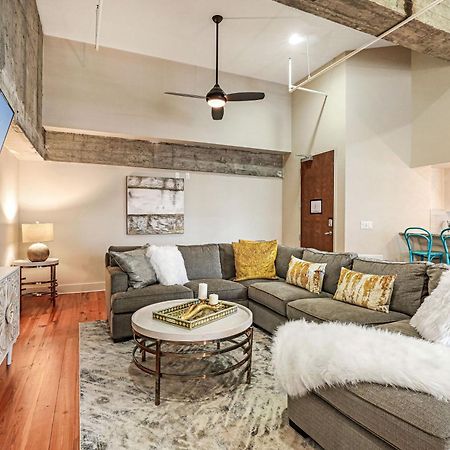 Upscale Condos And Penthouses Close To Canal And Bourbon St New Orleans Buitenkant foto