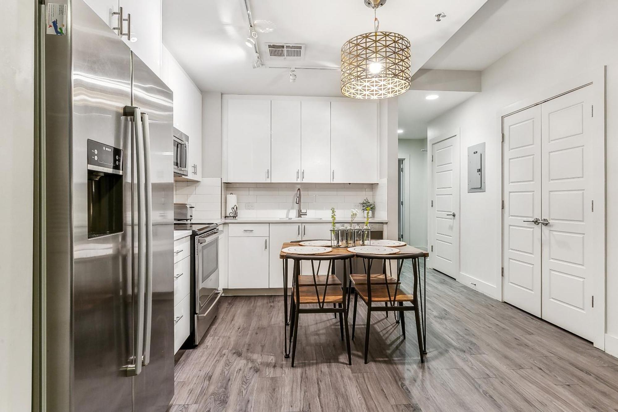 Upscale Condos And Penthouses Close To Canal And Bourbon St New Orleans Buitenkant foto