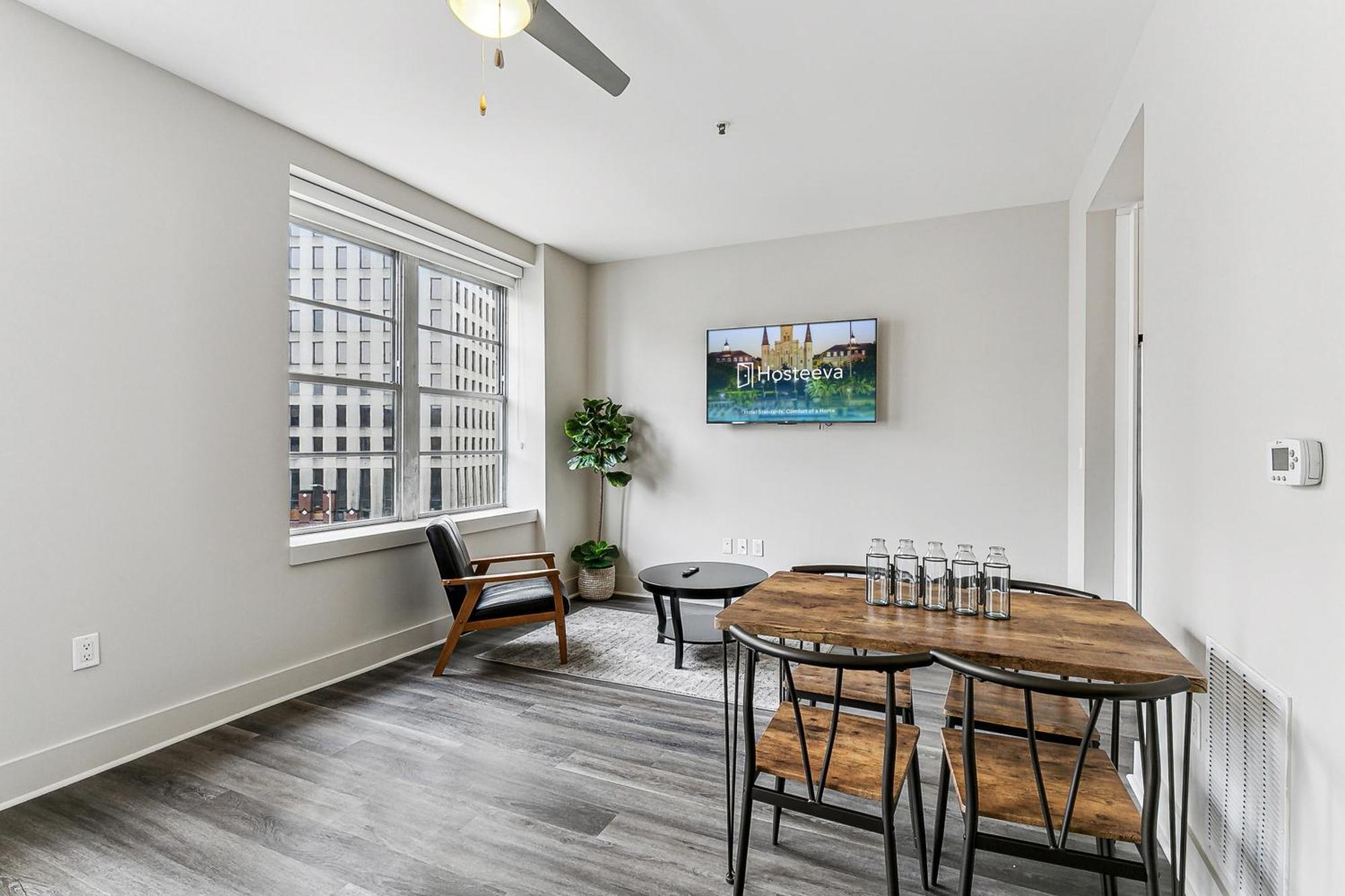 Upscale Condos And Penthouses Close To Canal And Bourbon St New Orleans Buitenkant foto