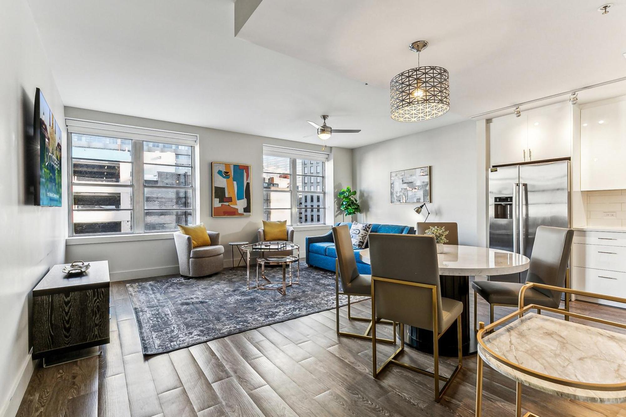 Upscale Condos And Penthouses Close To Canal And Bourbon St New Orleans Buitenkant foto
